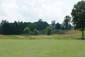 Olde Stonewall 6th Approach